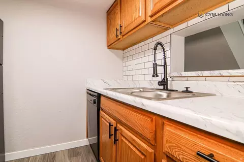 2514 Deloak Dr, Oakville, MO 63129