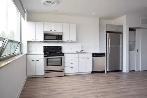 12 E Armour Blvd, Kansas City, MO 64111