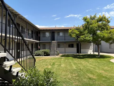608 E 24th St, National City, CA 91950