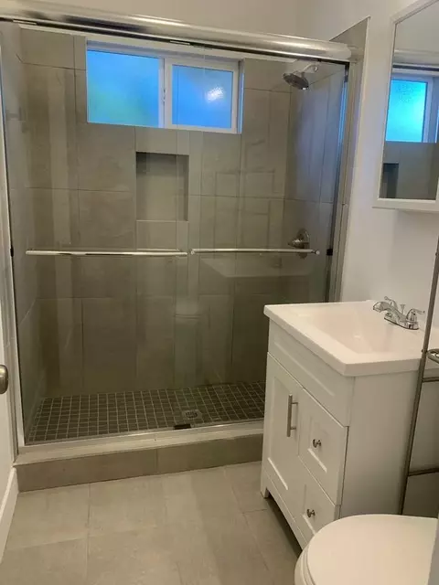 1047 Hyperion Ave, Los Angeles, CA 90029 photo 5