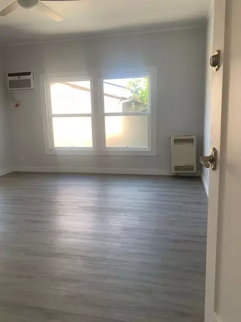 1047 Hyperion Ave, Los Angeles, CA 90029 photo 3