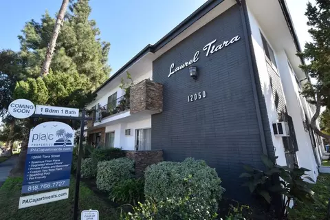 12050 Tiara St, Los Angeles, CA 91607