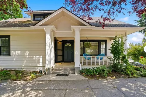 3736 S Kelly Ave, Portland, OR 97239