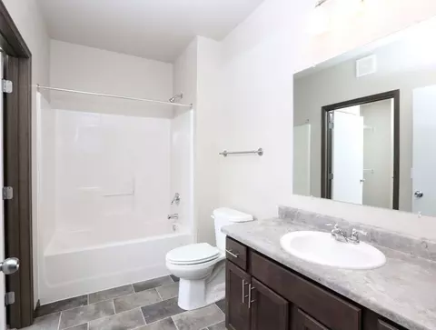120 N Sycamore Ave, Sioux Falls, SD 57110 photo 3