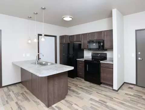 120 N Sycamore Ave, Sioux Falls, SD 57110 photo 11