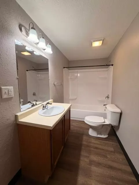 511 Colfax St, Augusta, WI 54722 photo 8