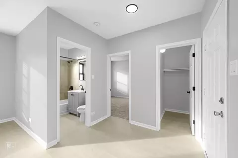 7706 S Coles Ave, Chicago, IL 60649 photo 14