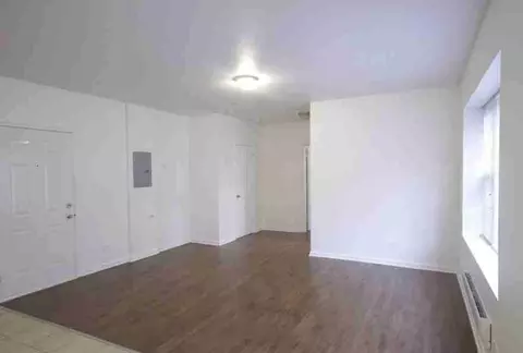7706 S Coles Ave, Chicago, IL 60649 photo 10