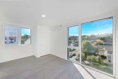 3702 S Hudson St, Seattle, WA 98118