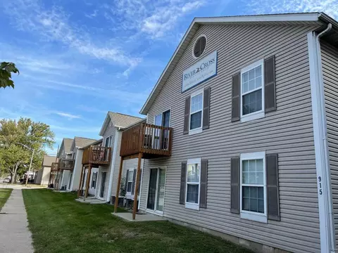 915 N 6th St, Lafayette, IN 47904