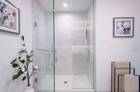 202 W Hill St, Chicago, IL 60610 photo 5