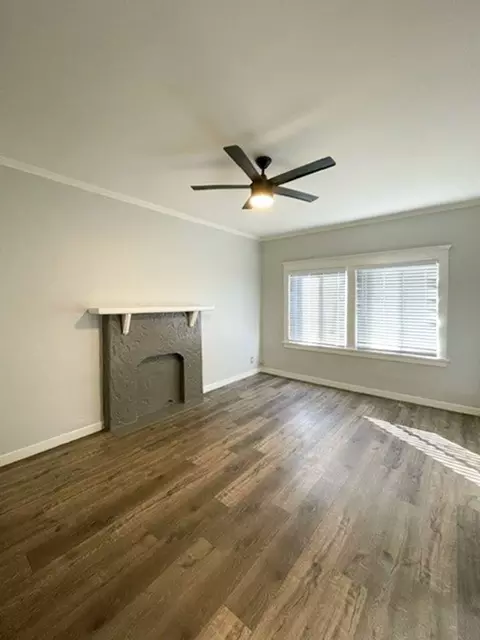 636 Chestnut Ave, Long Beach, CA 90802
