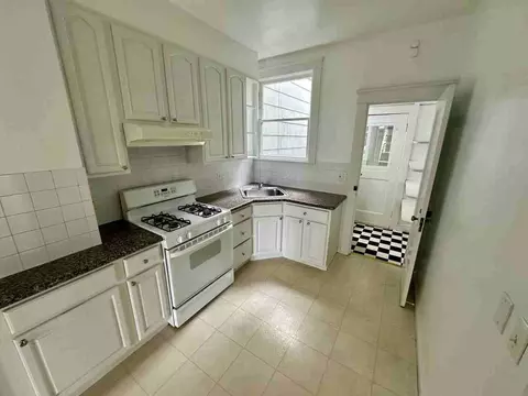 2620 Van Ness Ave, San Francisco, CA 94109