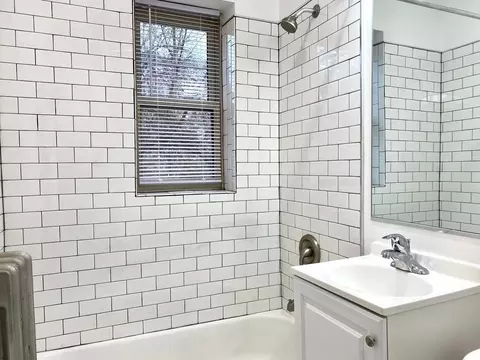 4031 N Kenmore Ave, Chicago, IL 60613 photo 15