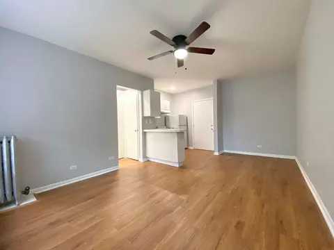 4031 N Kenmore Ave, Chicago, IL 60613 photo 13