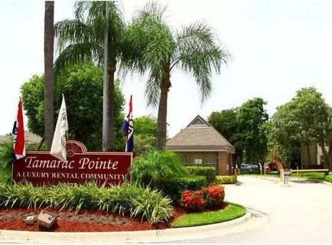 6527 NW 70th Ave, Tamarac, FL 33321