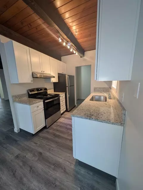 3235 SE 1st St, Gresham, OR 97080