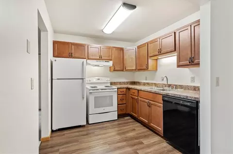 w159n8311 8388 Apple Valley Dr W158n8398 Steven Mack Dr, Menomonee Falls, WI 53051