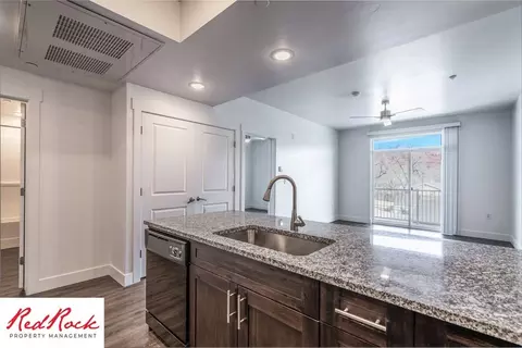 131 N 300 W, Saint George, UT 84770 photo 59