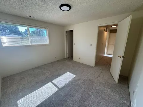 1110 Leigh St, Eugene, OR 97401 photo 7