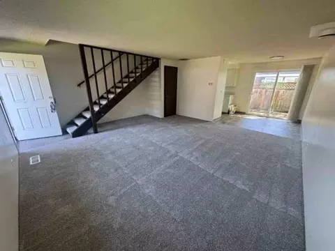 1110 Leigh St, Eugene, OR 97401