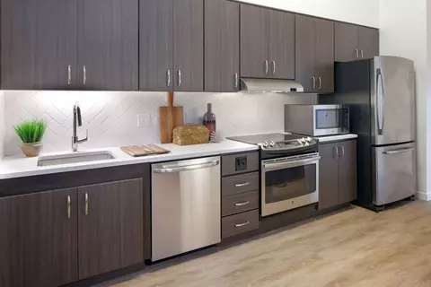 1115 SW Market St, Portland, OR 97201
