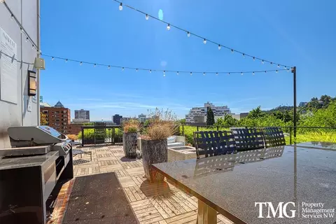 1115 SW Market St, Portland, OR 97201