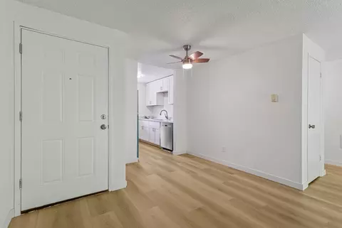 12180 SW Calico Ct, Beaverton, OR 97008