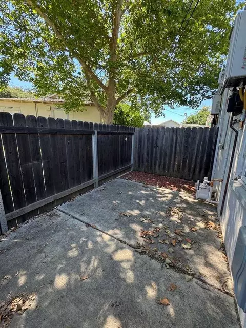 520 Shasta St, Roseville, CA 95678 photo 6