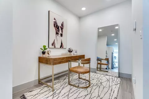 17501 Dallas Pkwy, Dallas, TX 75287