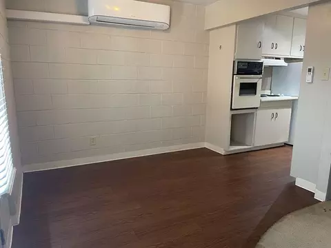 828 D St, Davis, CA 95616