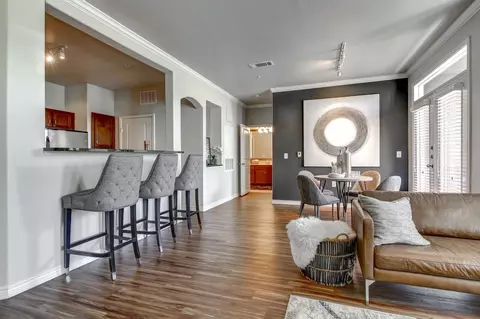 401 W Northwest Hwy, Irving, TX 75039 photo 8