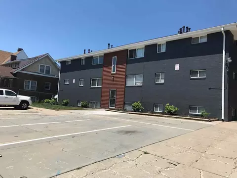3130 Chicago St, Omaha, NE 68131