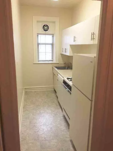2700 Connecticut Ave NW, Washington, DC 20008 photo 5