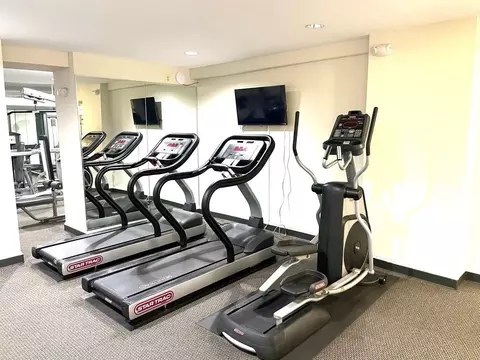 2700 Connecticut Ave NW, Washington, DC 20008 photo 11