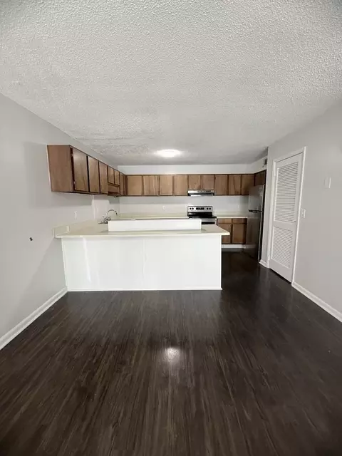 810 65th Ave N, Myrtle Beach, SC 29572