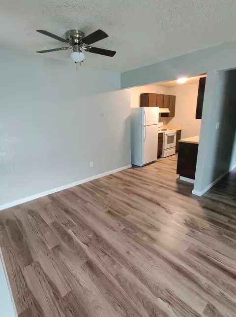 1711 N 73rd Ter, Kansas City, KS 66112