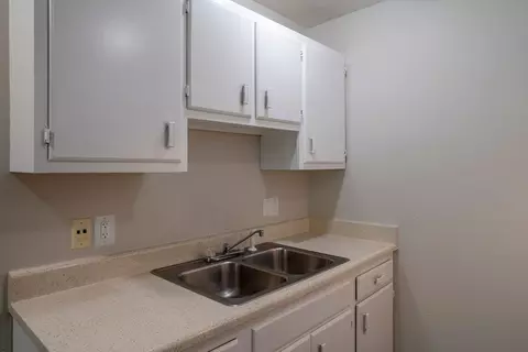 2935 Oak Valley Ave SW, Wyoming, MI 49519
