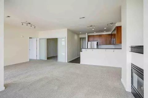 2483 Birch Ave N, Seattle, WA 98109 photo 15