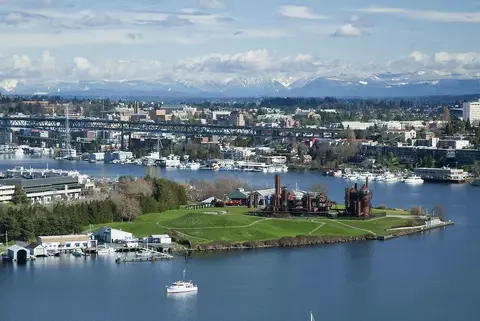 2483 Birch Ave N, Seattle, WA 98109 photo 7