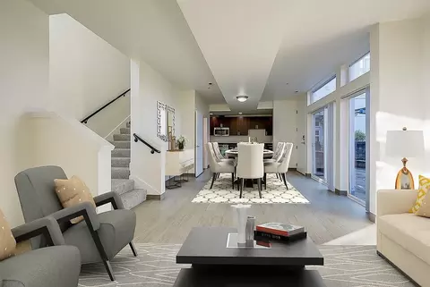 2483 Birch Ave N, Seattle, WA 98109 photo 8