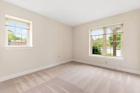 913 S Severgn Dr, Exton, PA 19341 photo 13
