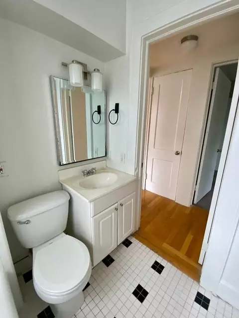 800 788- 800 Greenwood Ave NE, Atlanta, GA 30306