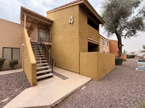825 S River Dr, Tempe, AZ 85281