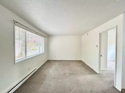 341 SE 30th Pl, Portland, OR 97214 photo 8