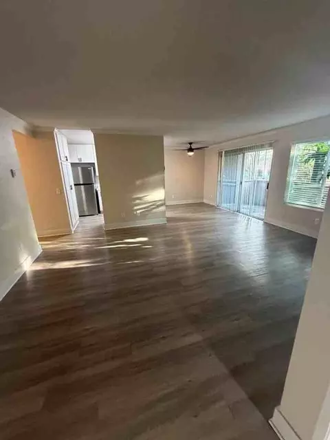 3675 Barnard Dr, Oceanside, CA 92056