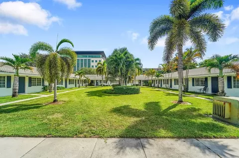 3249 Coral Hills Dr, Coral Springs, FL 33065