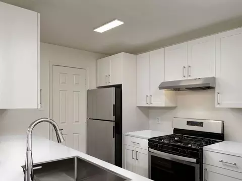 10306 Strathmore Hall St, North Bethesda, MD 20852 photo 10