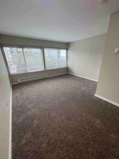 500 W Mercer St, Seattle, WA 98119
