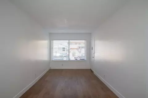 11280 Huston St, North Hollywood, CA 91601